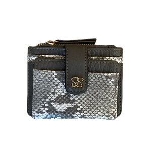 Jessica Simpson Gray Snake Skin Prints Wallet